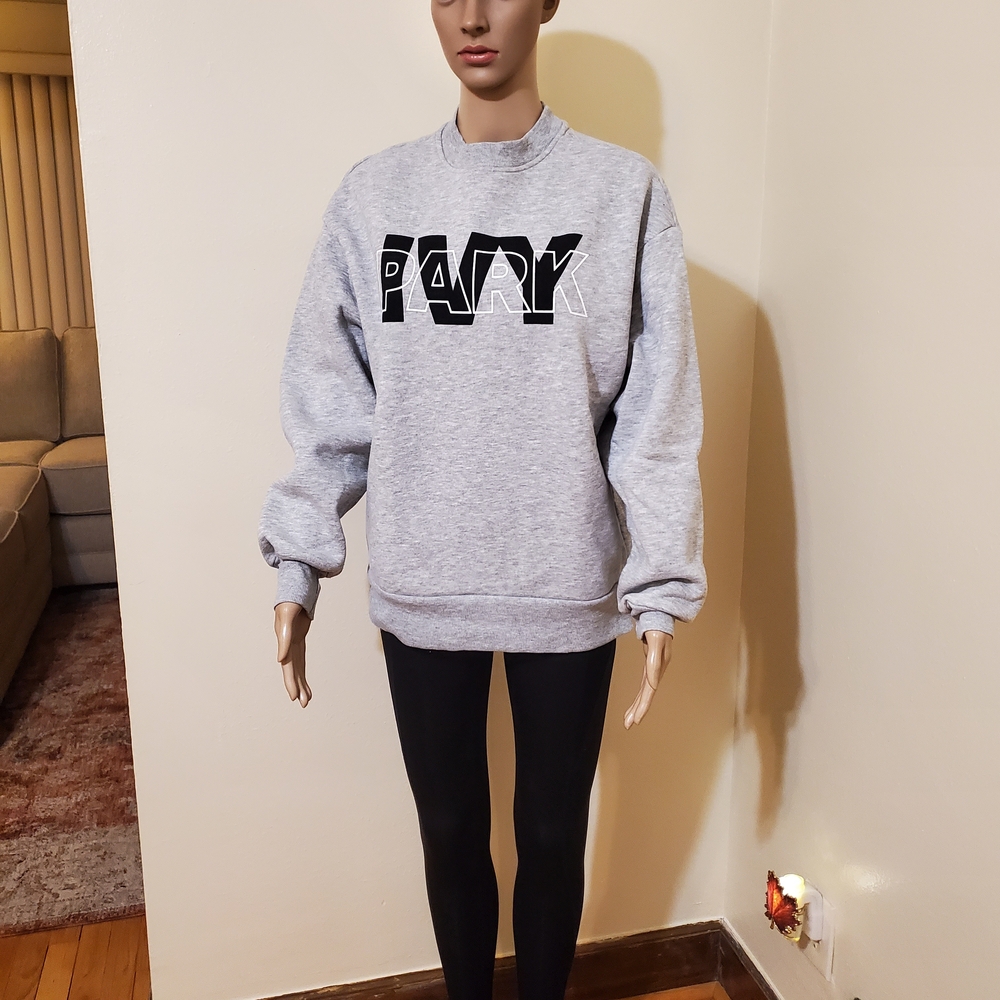 IVY PARK Gray Logo Crewneck Sweater and Black Leggings - Women